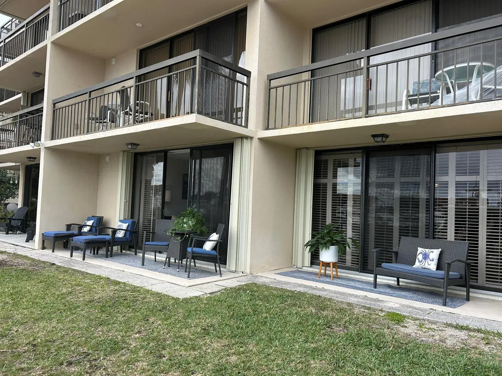 2601 Marina Isle Way # 105, Jupiter FL 33477