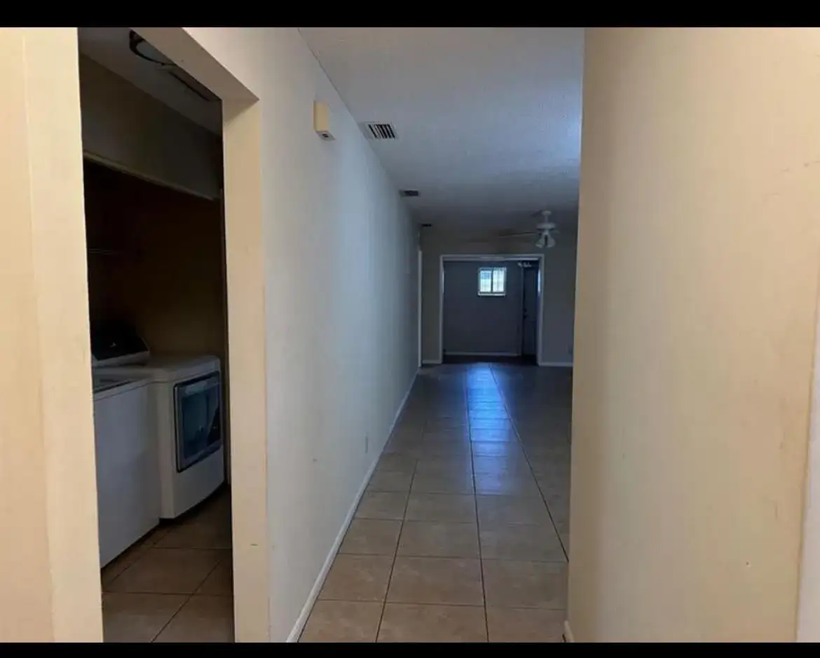 8682 Satalite Terrace, West Palm Beach FL 33403 photo 4