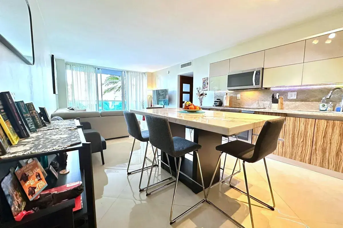 4001 S Ocean Drive # 3h, Hollywood FL 33019
