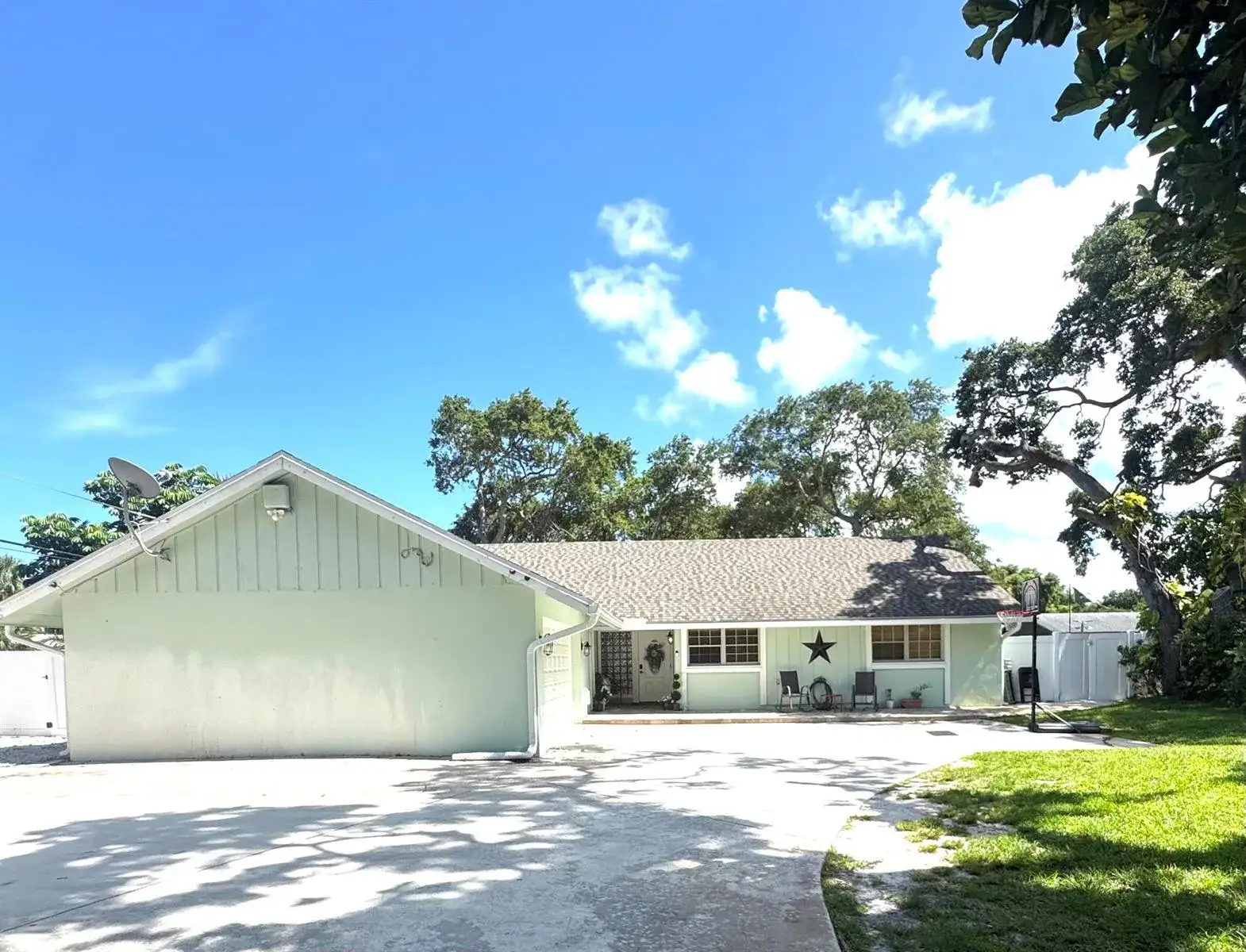 2518 Ranch House Road, West Palm Beach FL 33406 photo 2