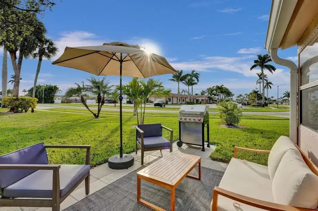 2592 E Dudley Dr Drive E # A, West Palm Beach FL 33415 photo 3