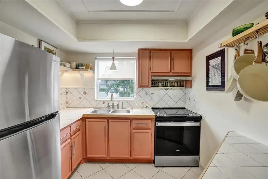 2592 E Dudley Dr Drive E # A, West Palm Beach FL 33415 photo 4