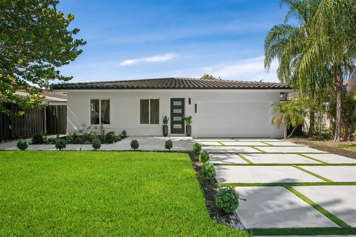 1750 NE 49th Street, Fort Lauderdale FL 33334