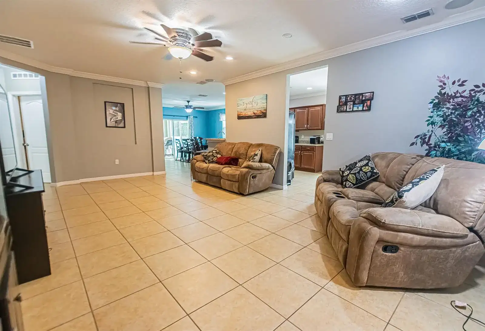 5367 NW Wisk Fern Circle, Port St. Lucie FL 34986 photo 3