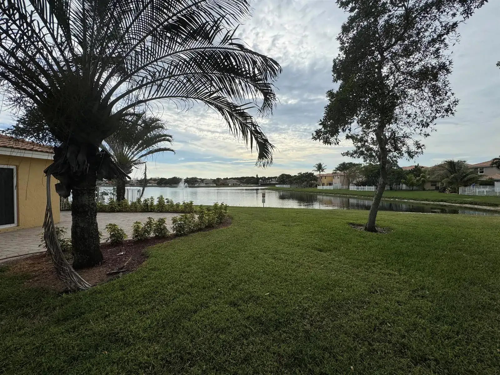 3472 Commodore Court, West Palm Beach FL 33411 photo 2