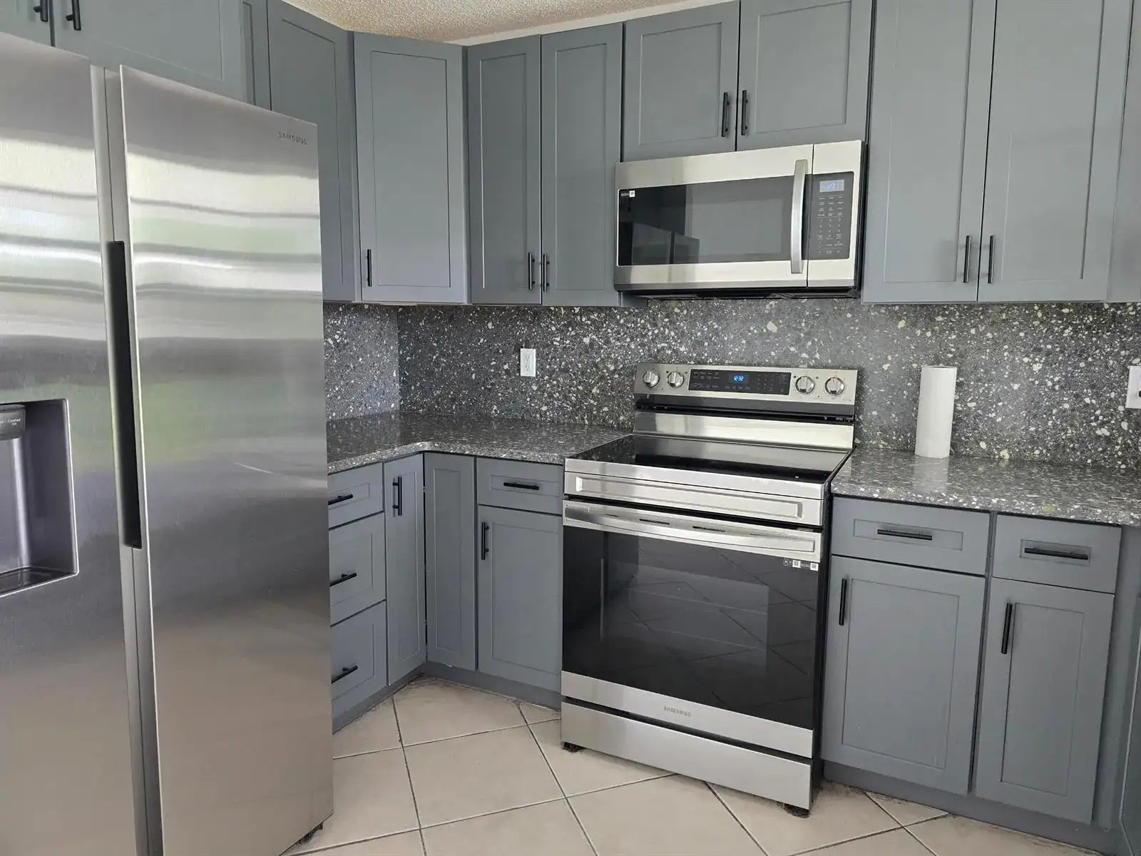 582 NW Sherbrooke Avenue, Port St. Lucie FL 34983 photo 5