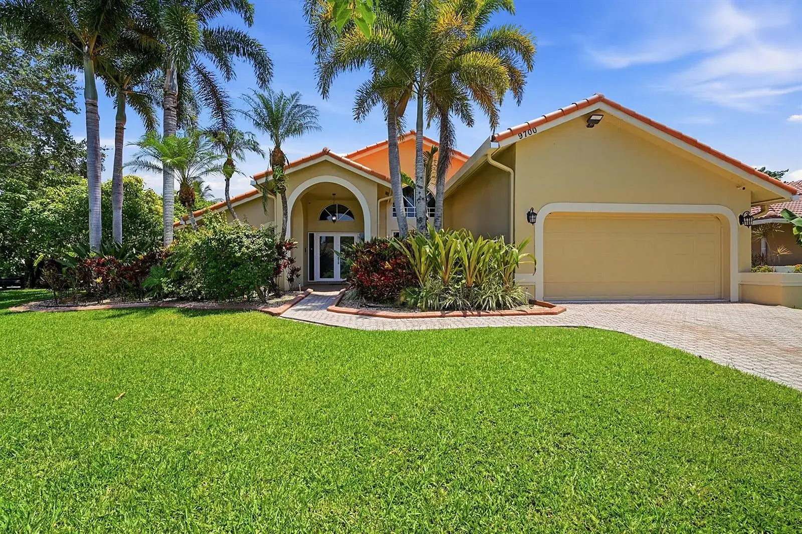 9700 NW 48th Drive, Coral Springs FL 33076