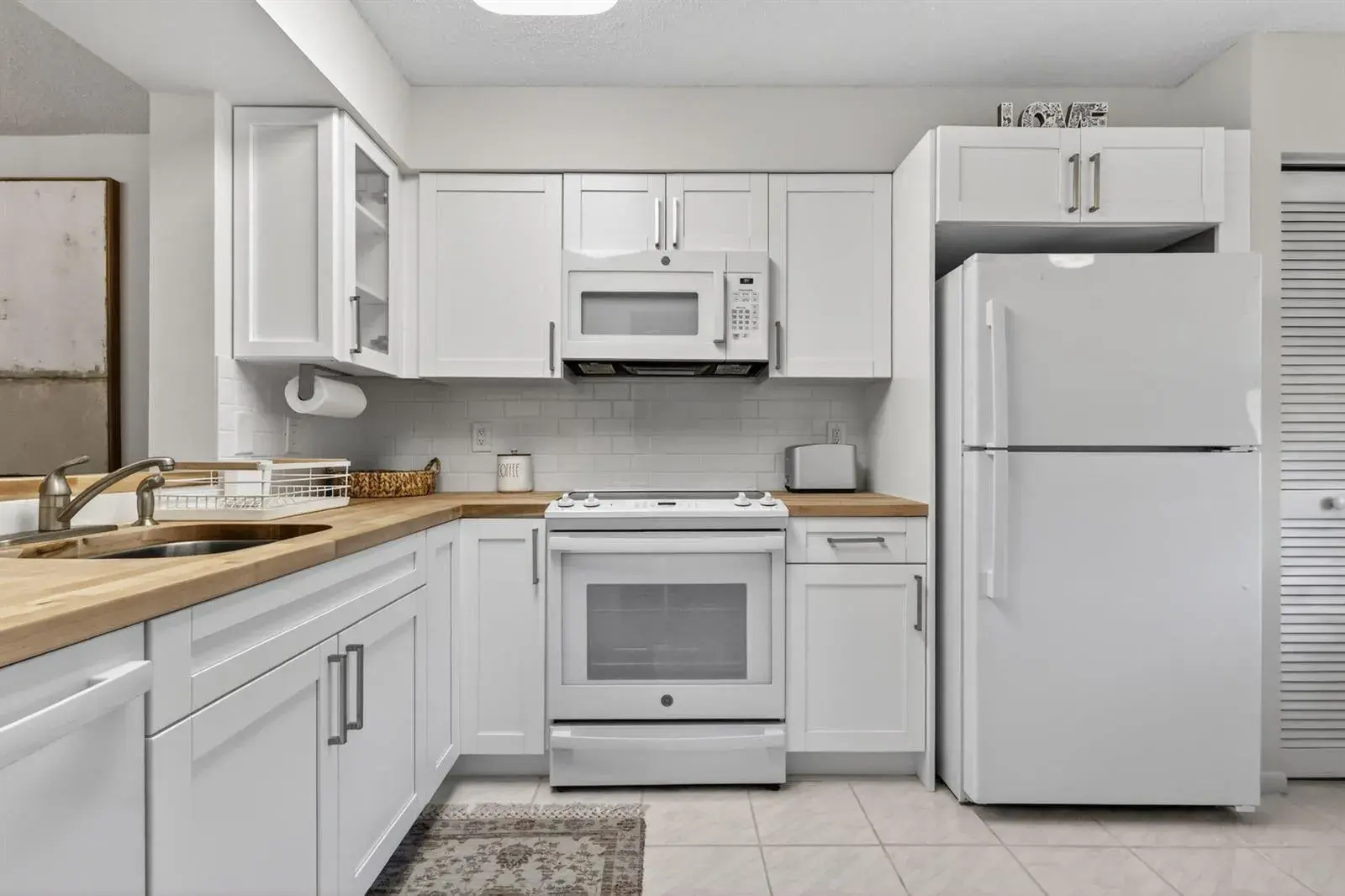 6093 Pointe Regal Circle # 206, Delray Beach FL 33484