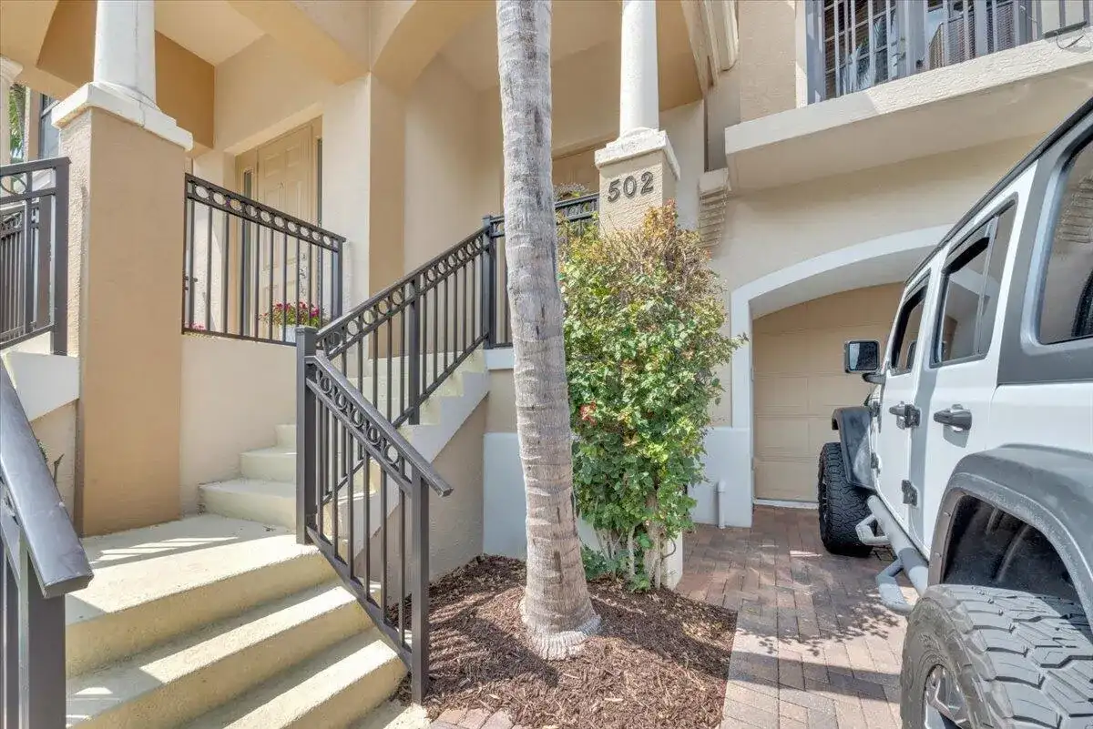 502 Del Sol Circle, Tequesta FL 33469 photo 5