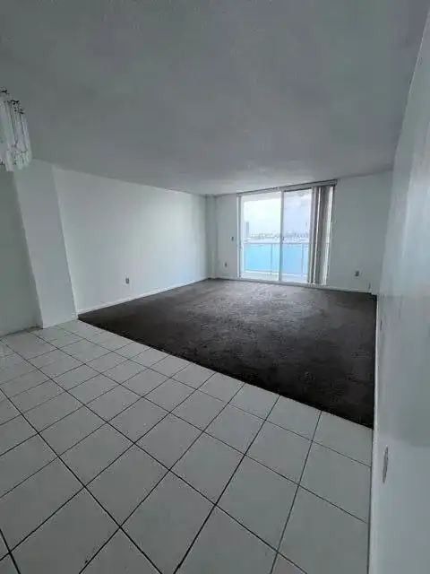 2841 NE 163rd Street # 901, North Miami Beach FL 33160 photo 3
