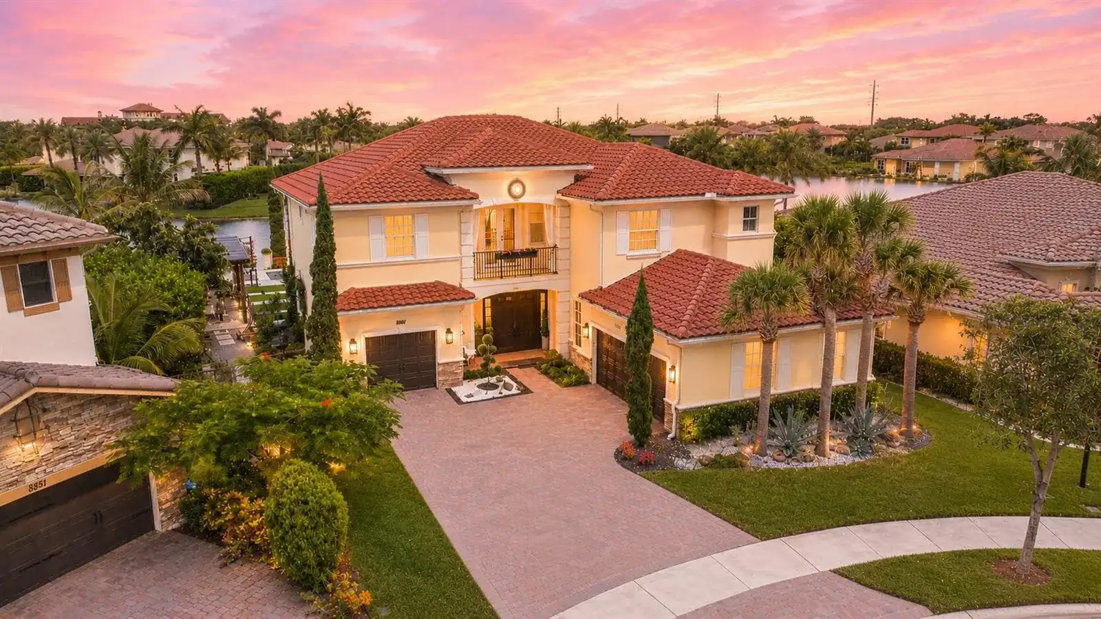8861 Edgewater Place, Parkland FL 33076