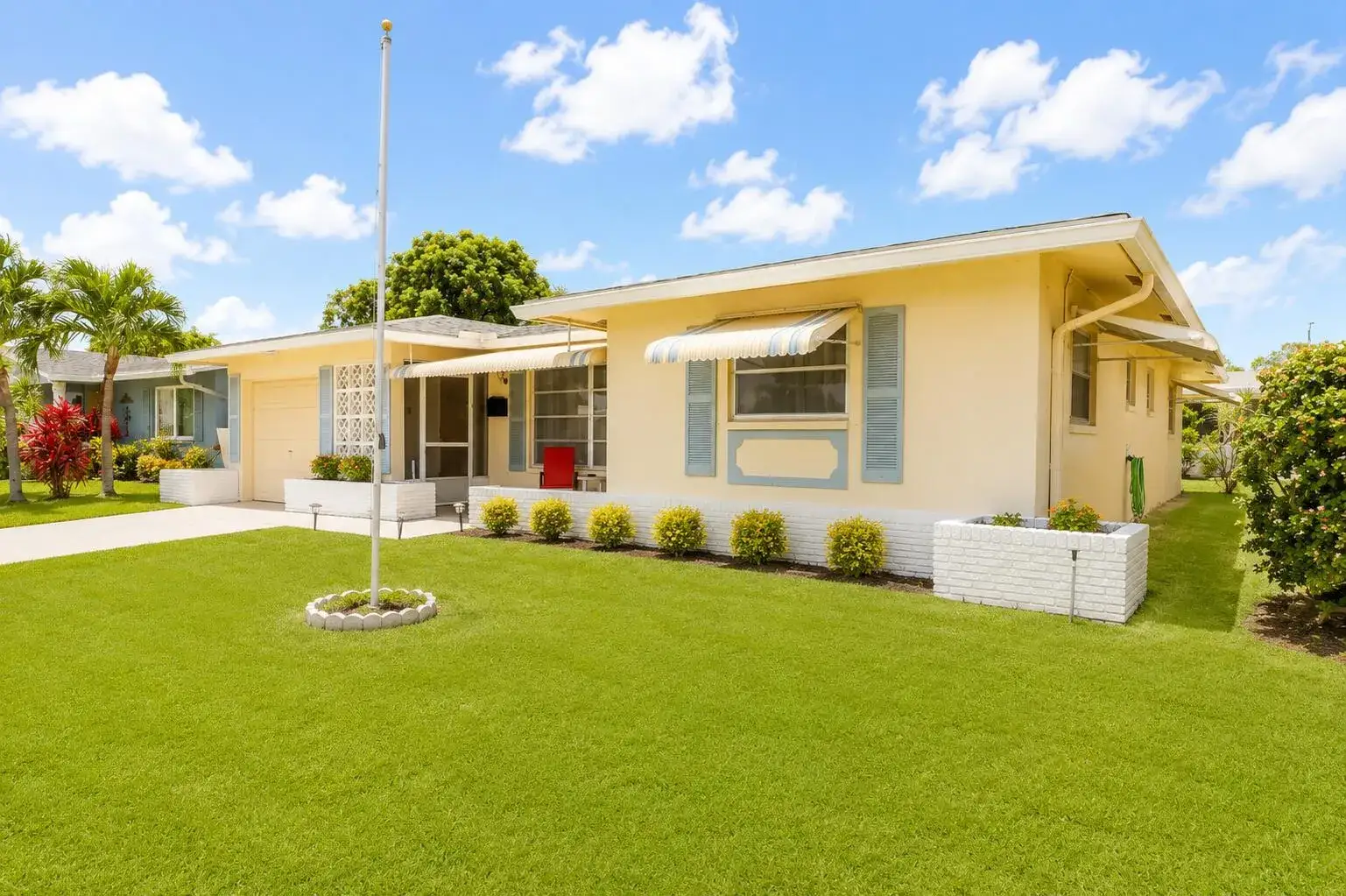 4911 NW 55th Street, Tamarac FL 33319