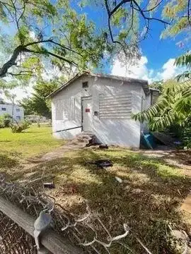 6312 NW 17th Avenue, Miami FL 33147