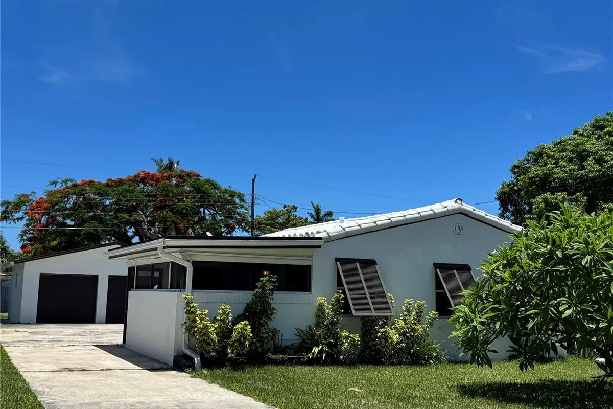 925 N 32nd Avenue, Hollywood FL 33021