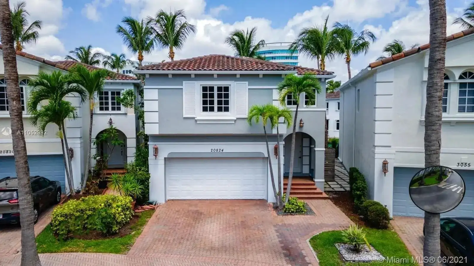 20824 NE 30th Place, Aventura FL 33180 photo 3