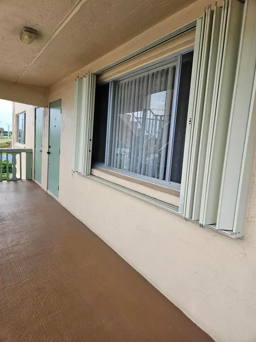 300 Village Green Circle S # 302, Palm Springs FL 33461 photo 2