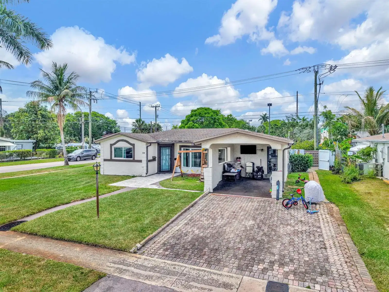 3300 NW 32nd Street, Lauderdale Lakes FL 33309