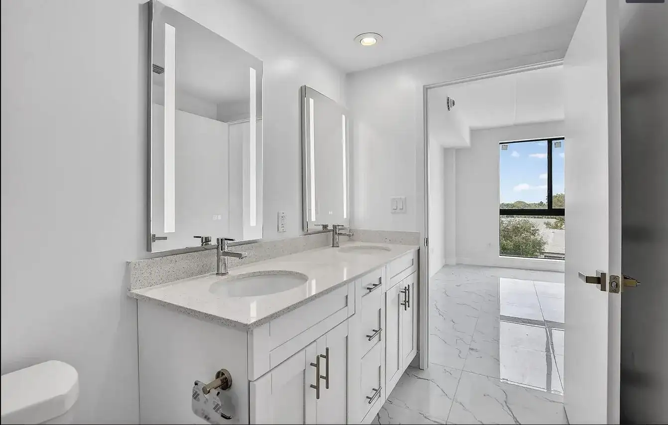 100 W Hidden Valley Boulevard # 302, Boca Raton FL 33487 photo 5