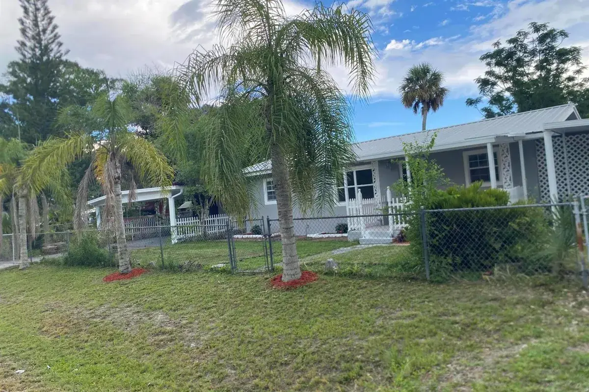 1788 SW 8th Street, Okeechobee FL 34974