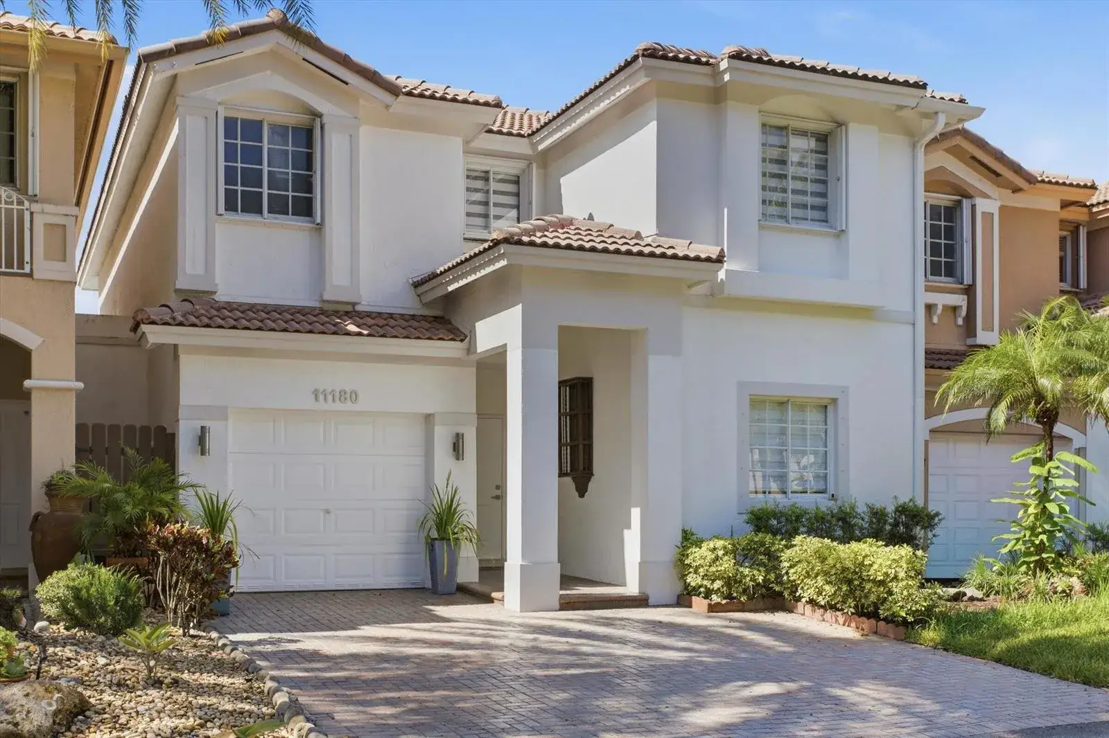 4 bedroom 3 bath Residential for sale at 11180 NW 73rd Street, Doral FL 33178