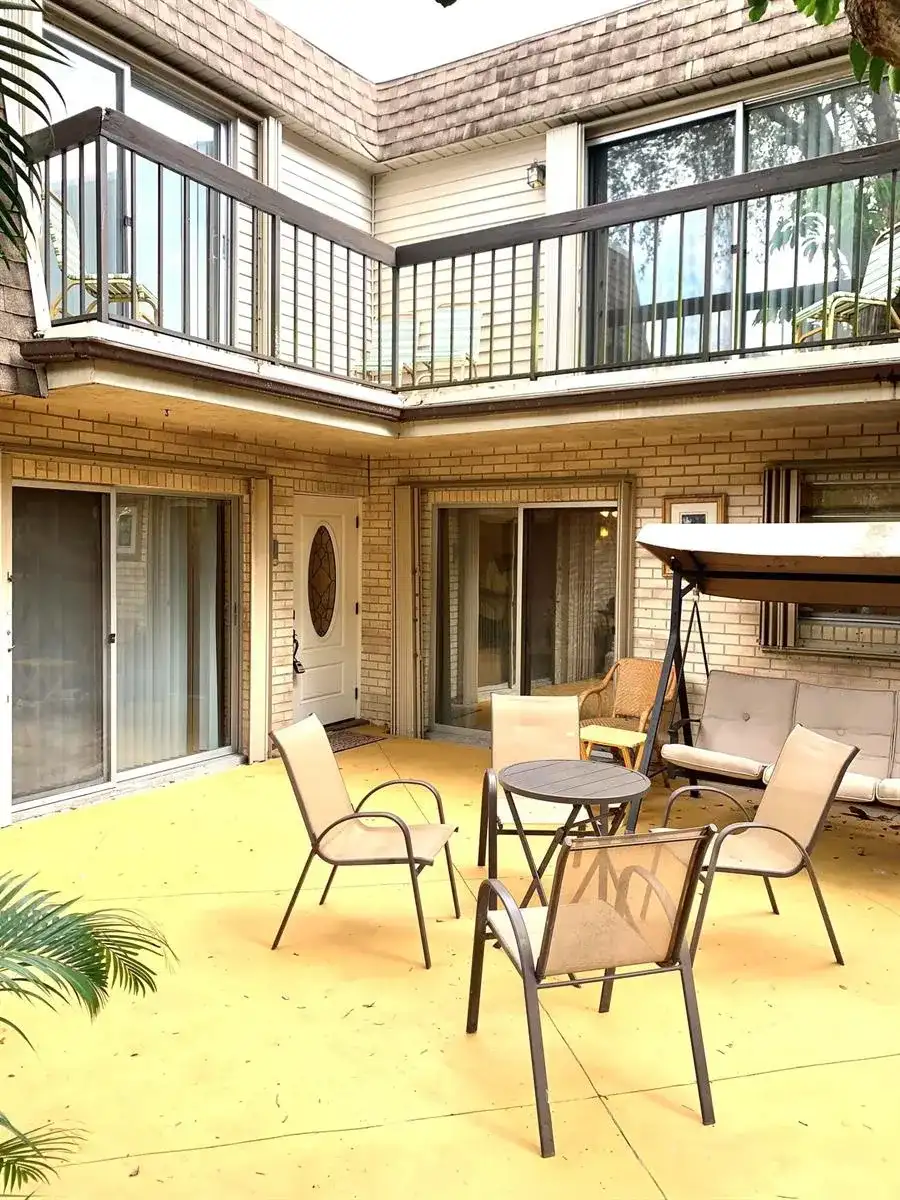 8115 SW 24 Th St # 27d, North Lauderdale FL 33068