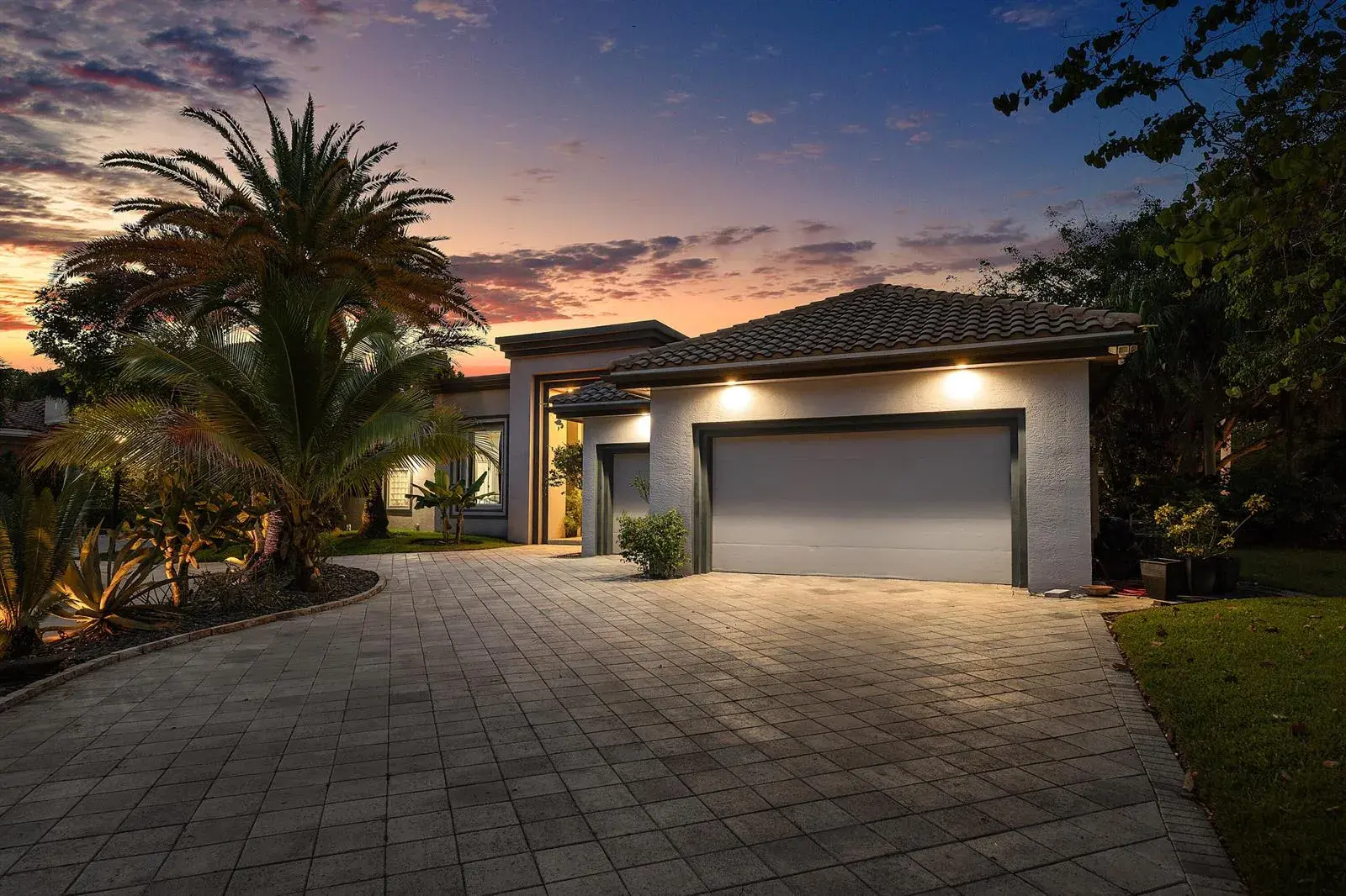 6595 NW 32nd Terrace, Boca Raton FL 33496