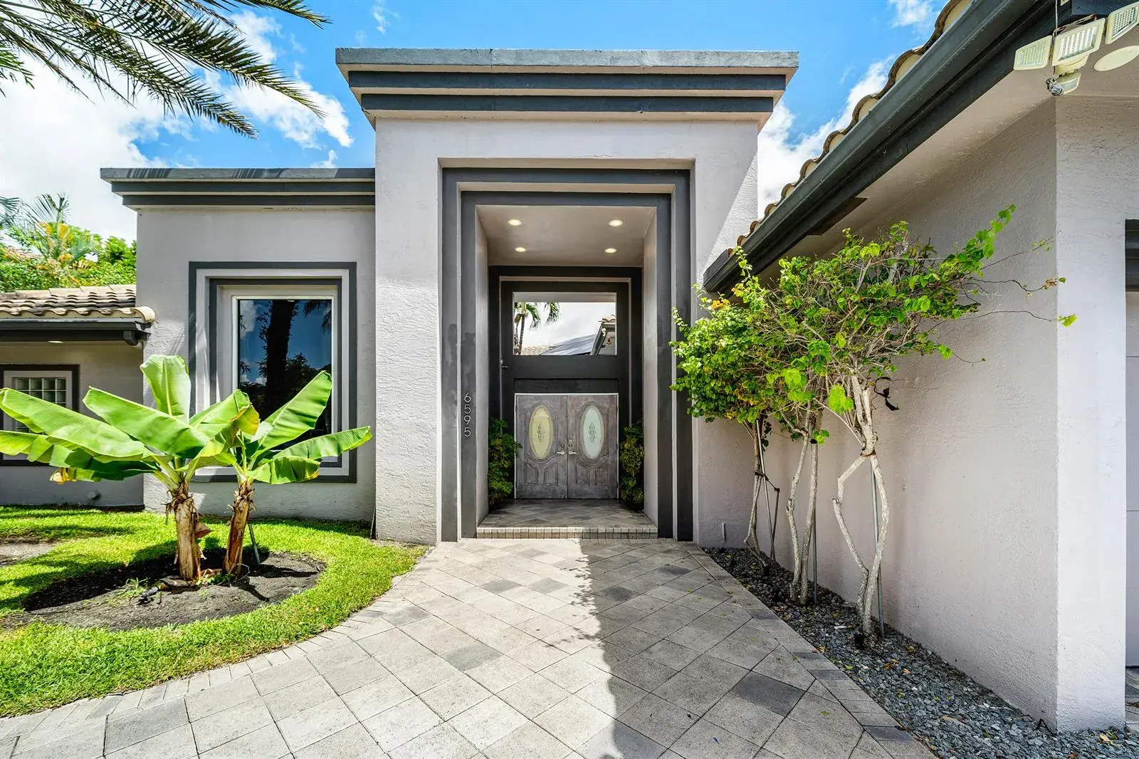 6595 NW 32nd Terrace, Boca Raton FL 33496