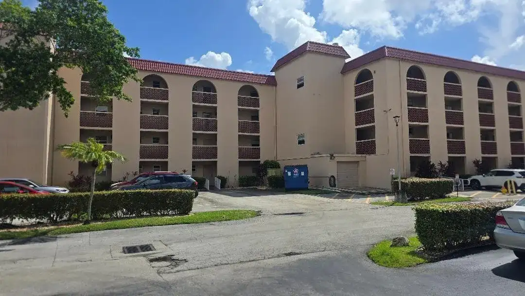 3251 Holiday Springs Boulevard # 302, Margate FL 33063 photo 3