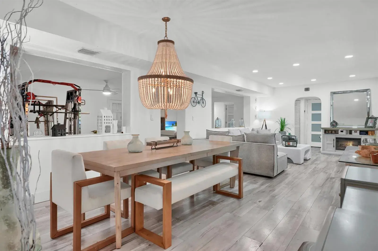 27 NE 18th Street, Homestead FL 33030