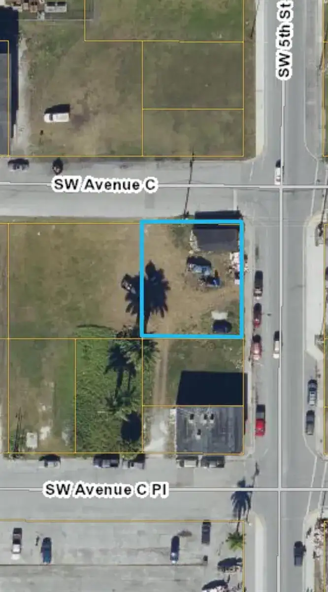 300 SW 5th Street, Belle Glade FL 33430 photo 2