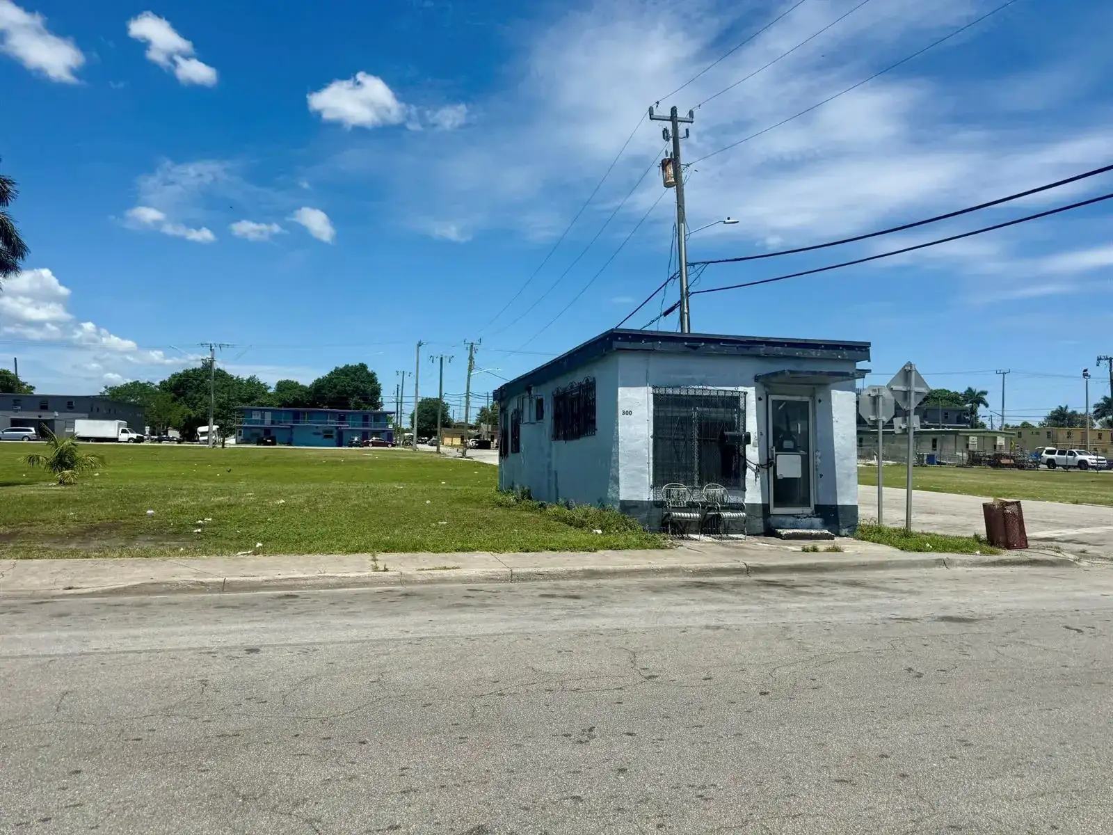 300 SW 5th Street, Belle Glade FL 33430 photo 5