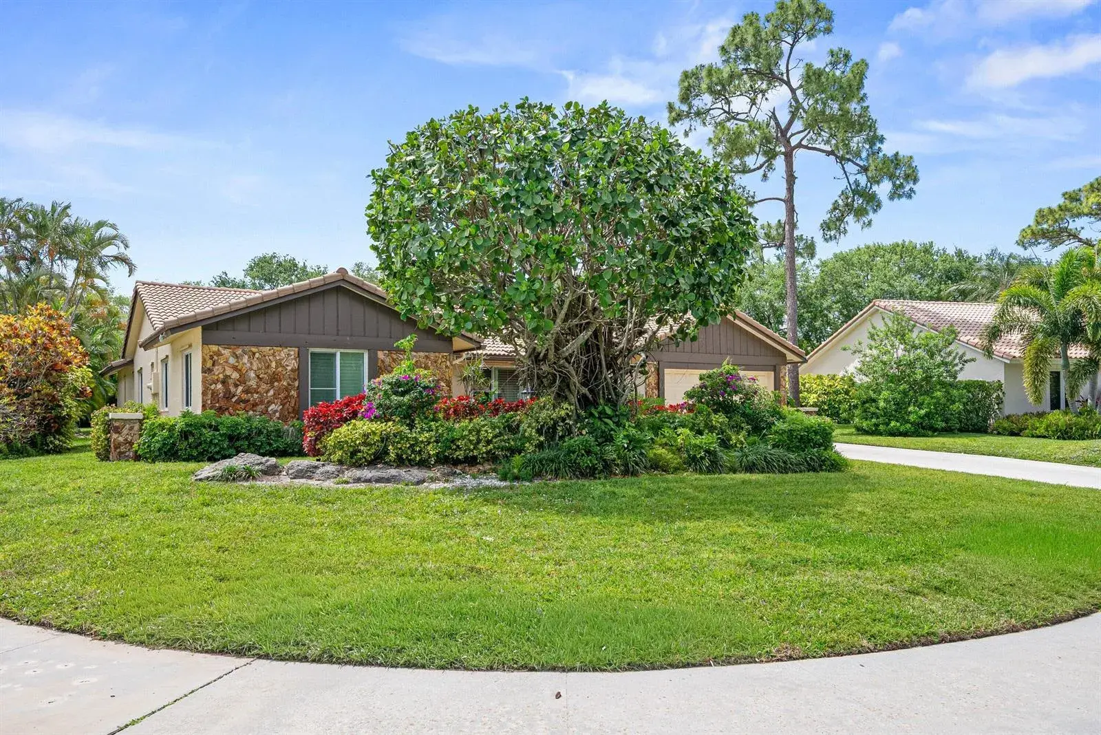 2493 Timbercreek Circle NW, Boca Raton FL 33431