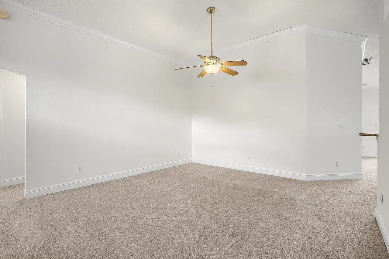 966 E 13th Square, Vero Beach FL 32960 photo 5