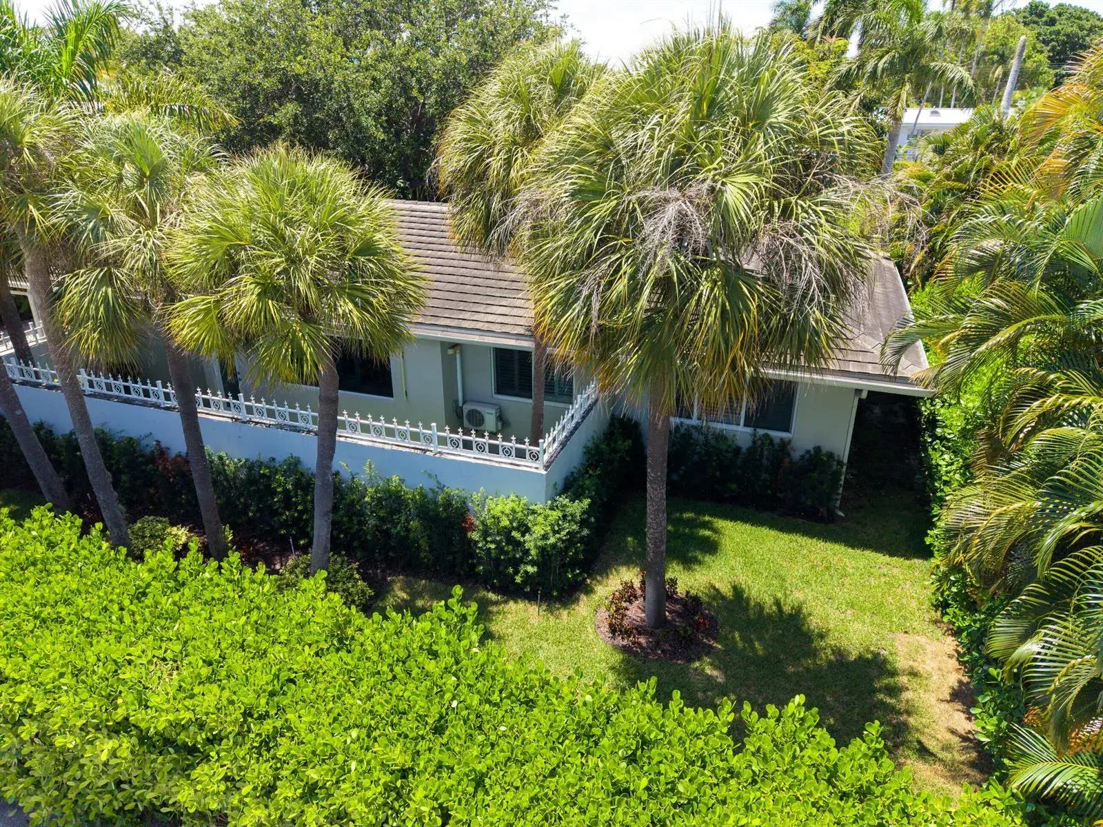 1635 Seabreeze Boulevard, Fort Lauderdale FL 33316