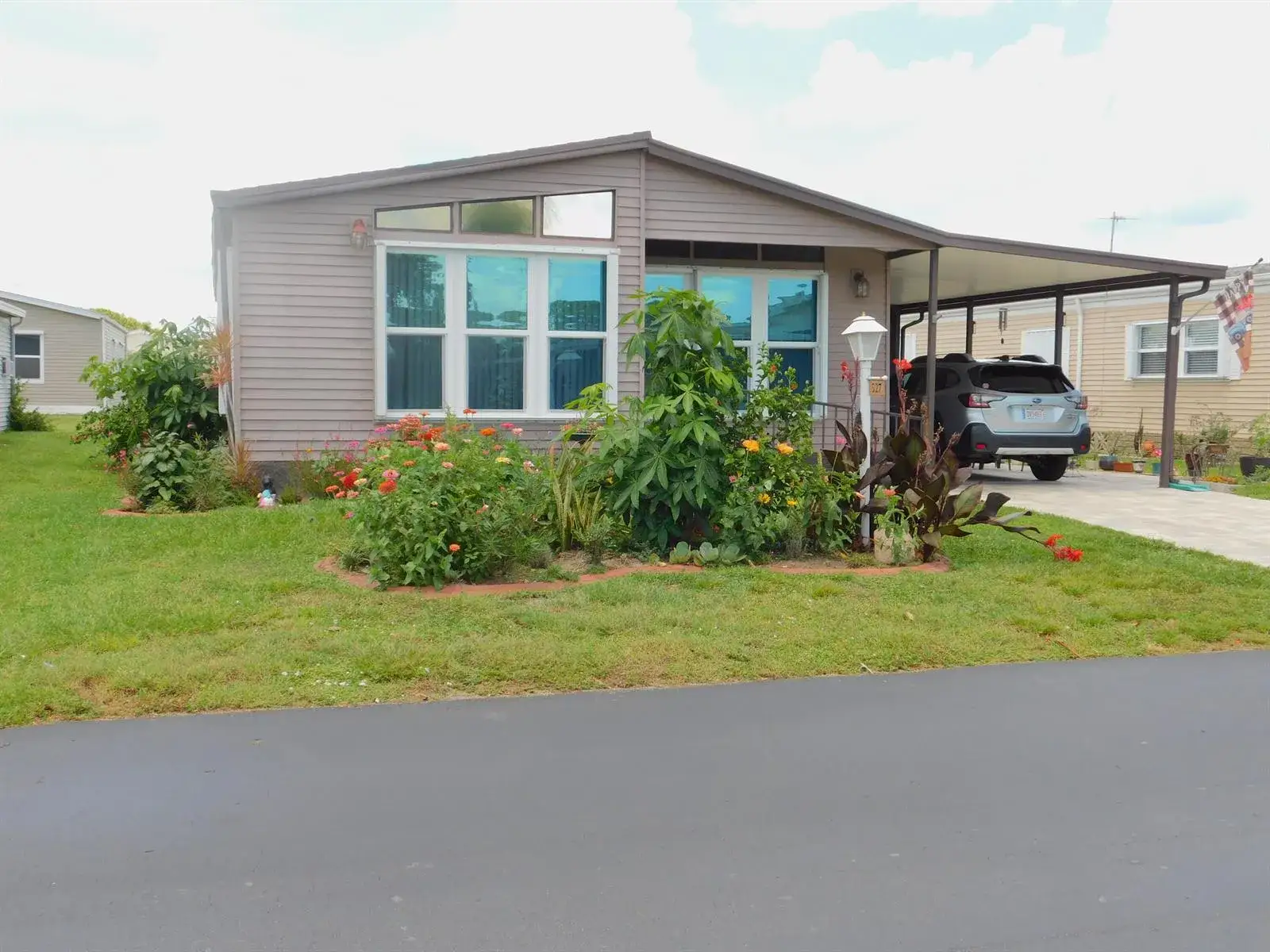 527 Tropical Isles Circle # 30, Fort Pierce FL 34982