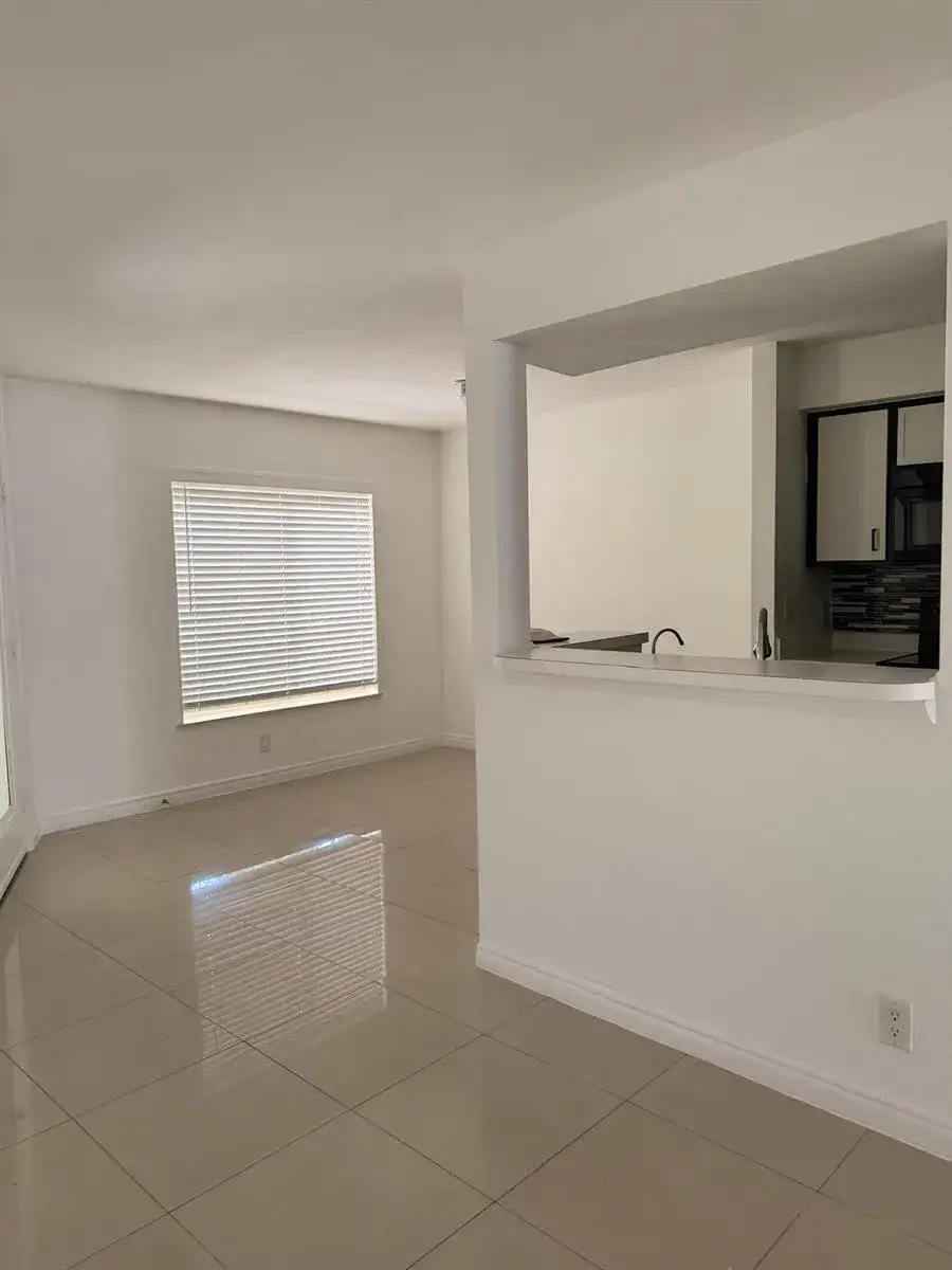 815 West Boynton Beach Boulevard # 103, Boynton Beach FL 33426 photo 2