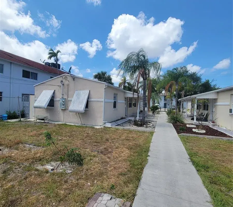 1822 Johnson Street, Hollywood FL 33020