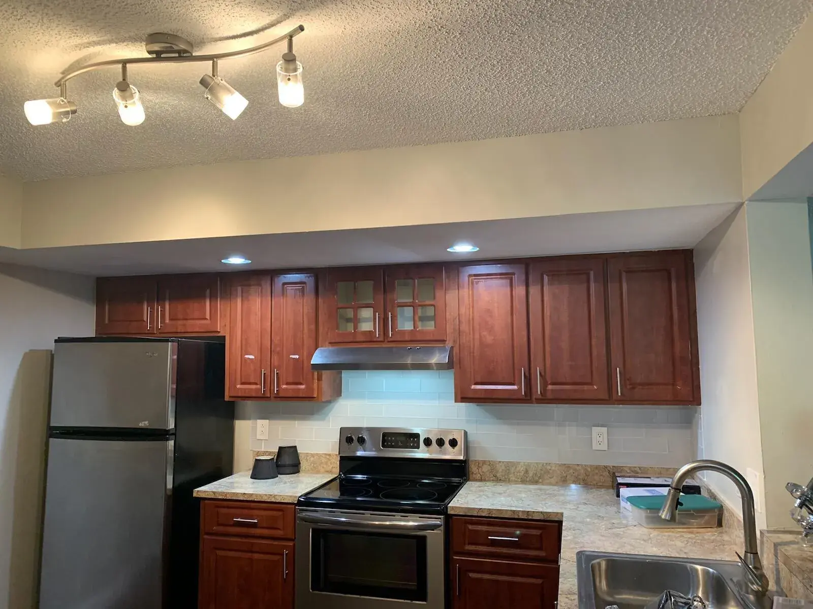 5721 Riverside Drive, Coral Springs FL 33067