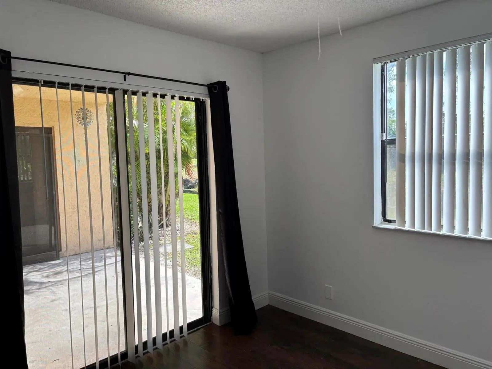 5721 Riverside Drive, Coral Springs FL 33067