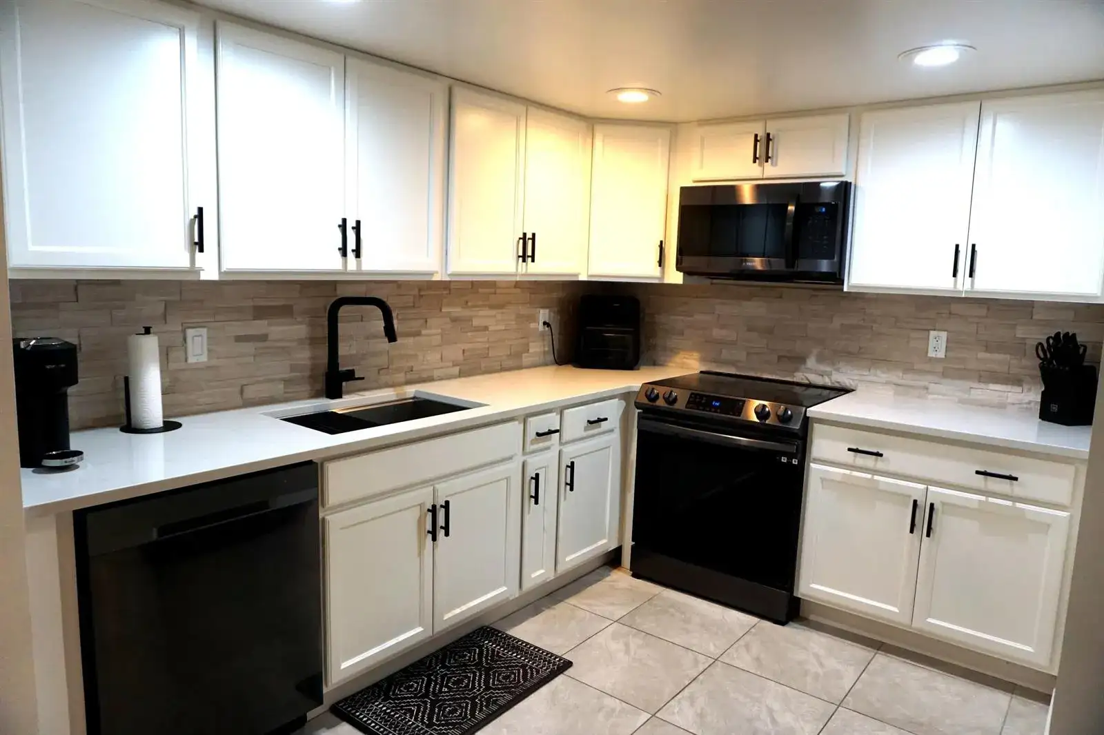 2800 N Ocean Drive # 12c, Singer Island FL 33404 photo 2
