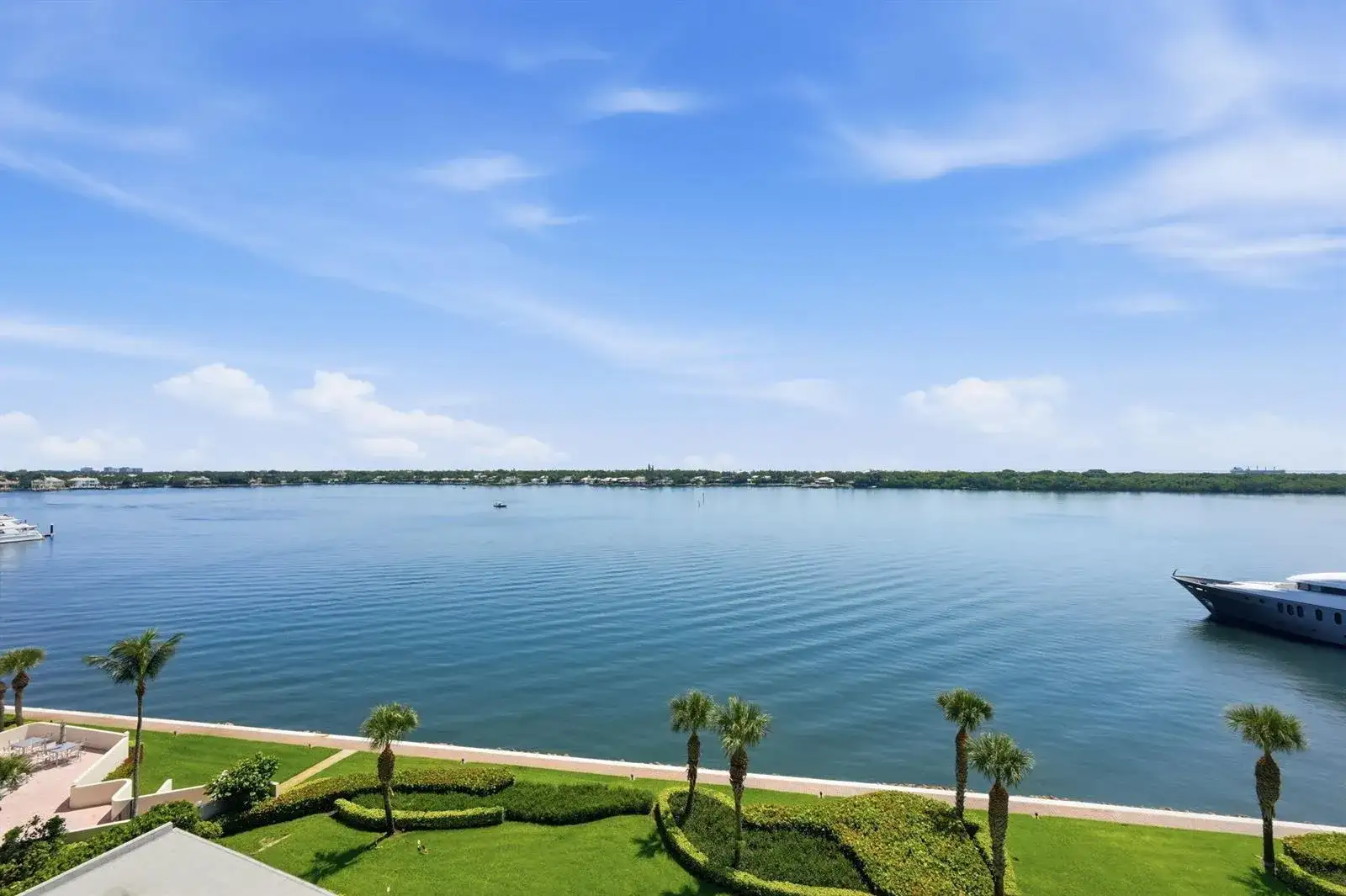 124 Lakeshore Drive # 8280, North Palm Beach FL 33408 photo 4