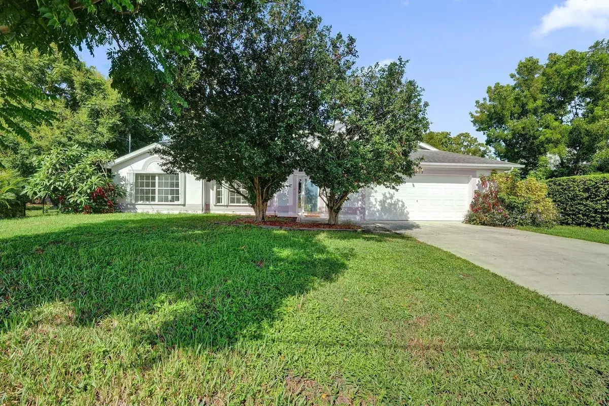 1212 SE Petunia Avenue, Port St. Lucie FL 34952