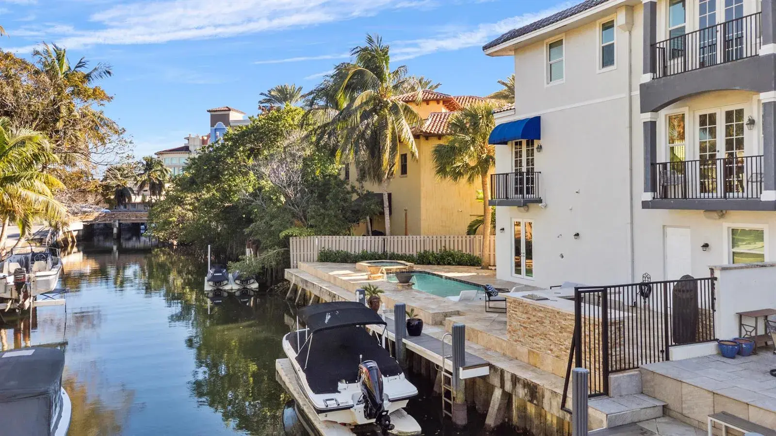 208 SE 10th Terrace, Fort Lauderdale FL 33301