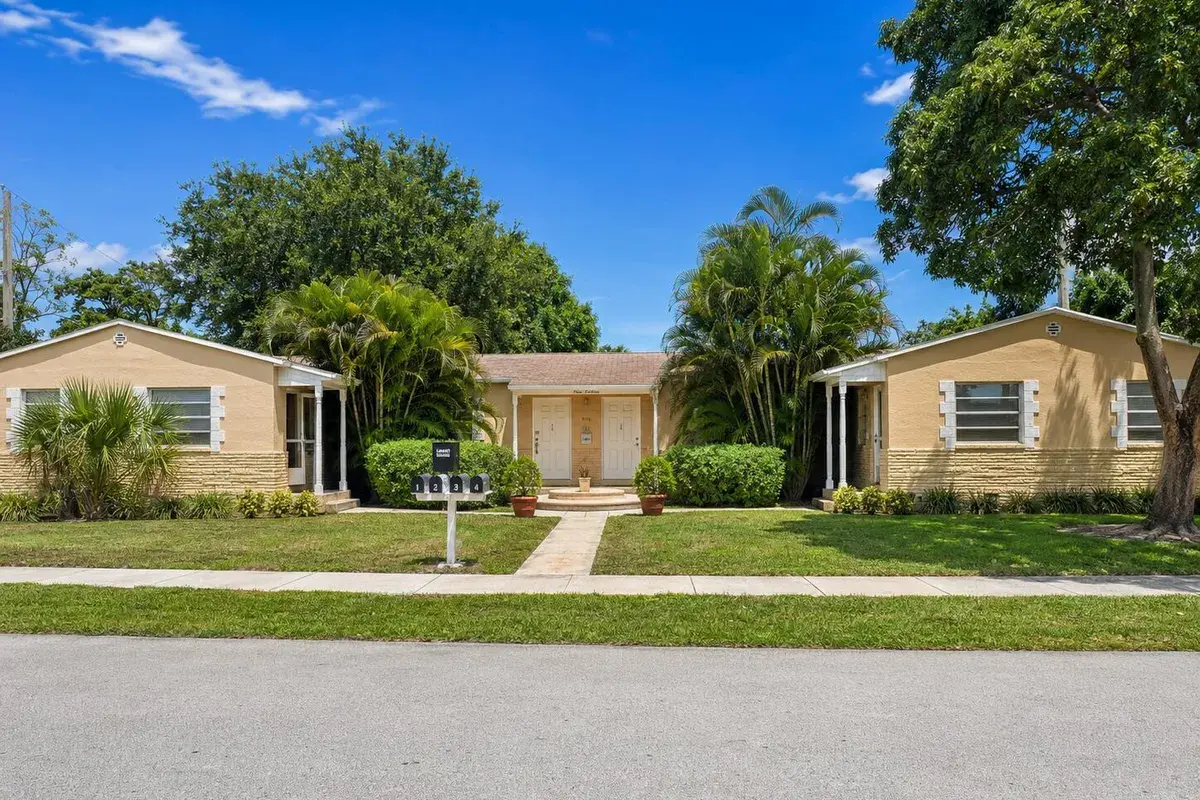 916 SW 8th Avenue # 4, Fort Lauderdale FL 33315