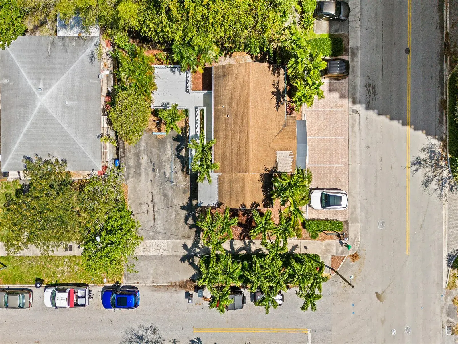 103 NE 4th Street, Fort Lauderdale FL 33301