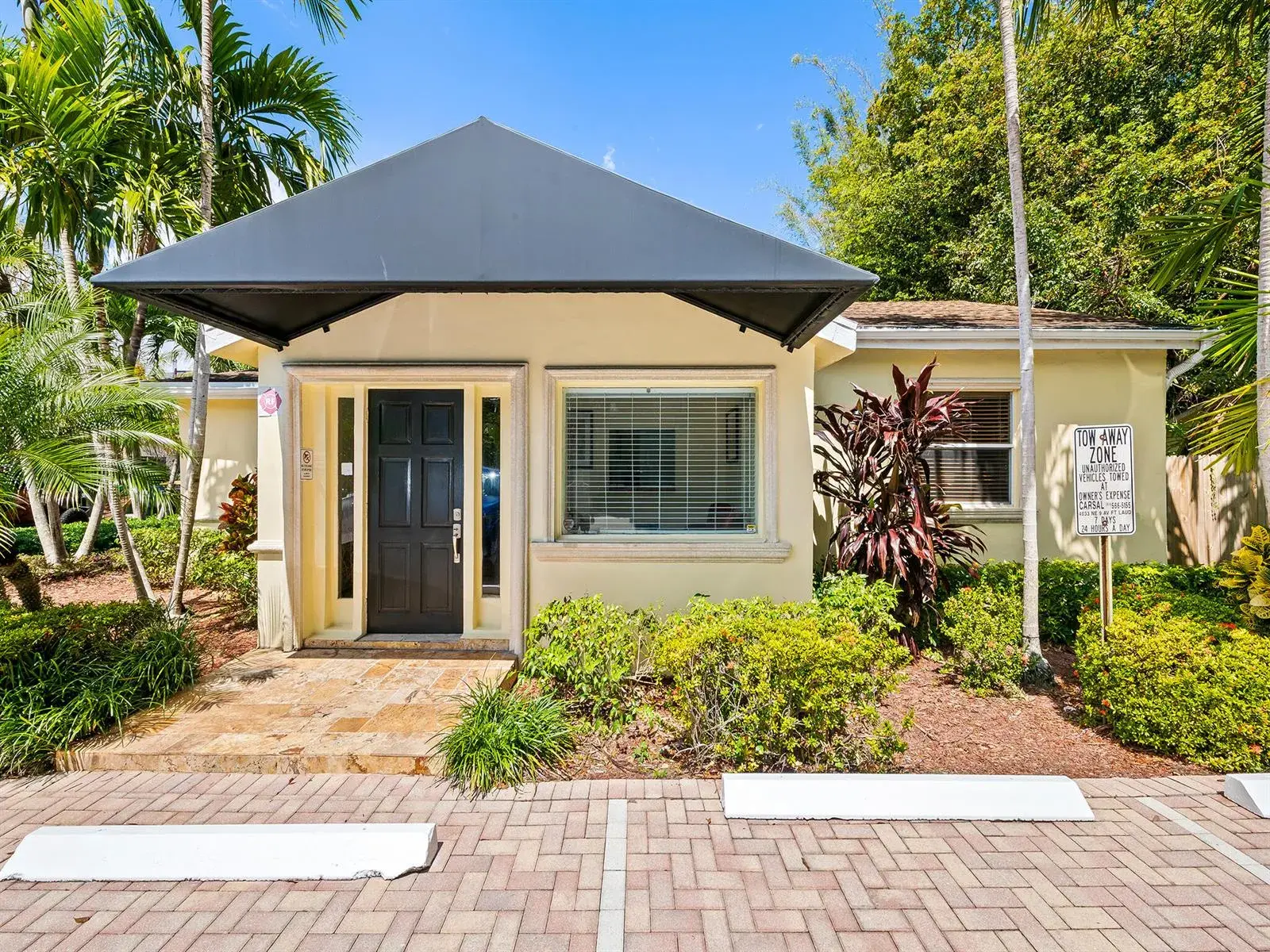 103 NE 4th Street, Fort Lauderdale FL 33301