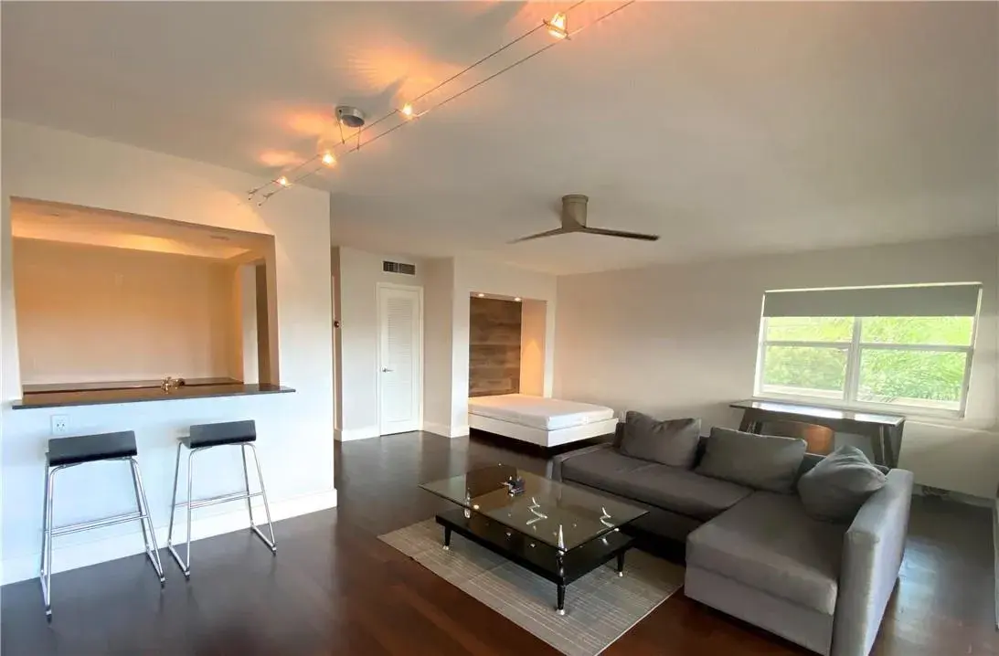 1200 SW 12th Street # 316, Fort Lauderdale FL 33315