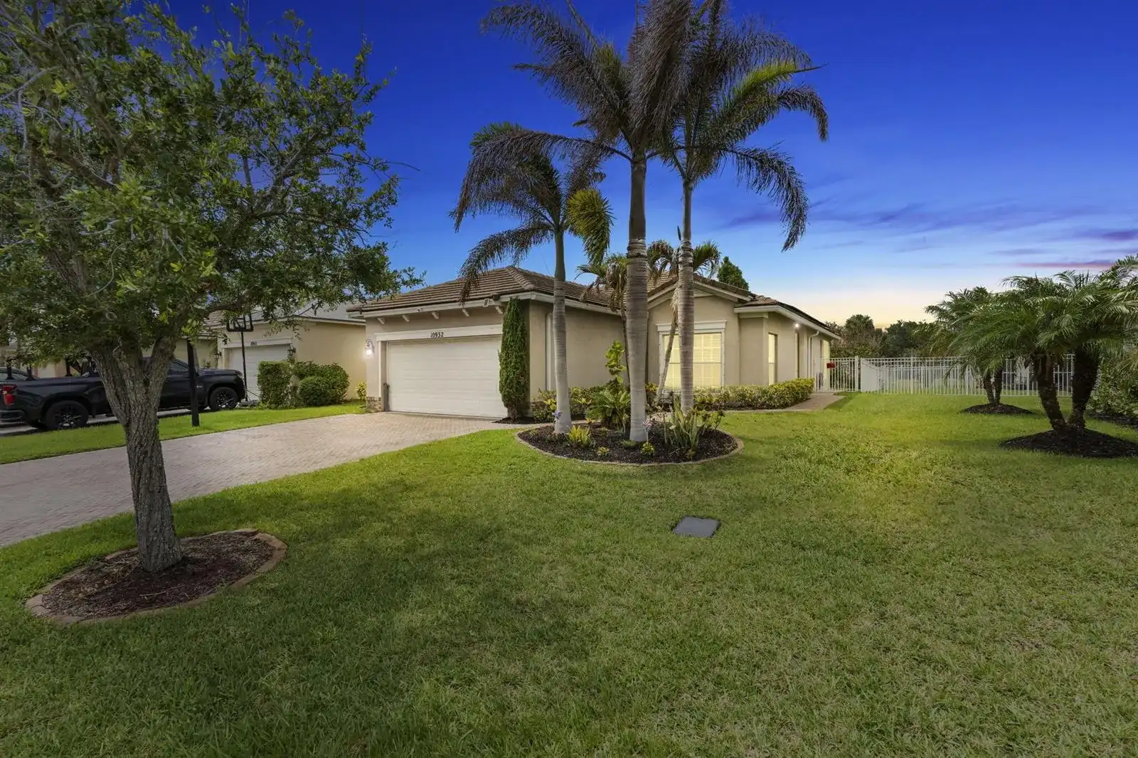 10932 SW Dunhill Court, Port St. Lucie FL 34987