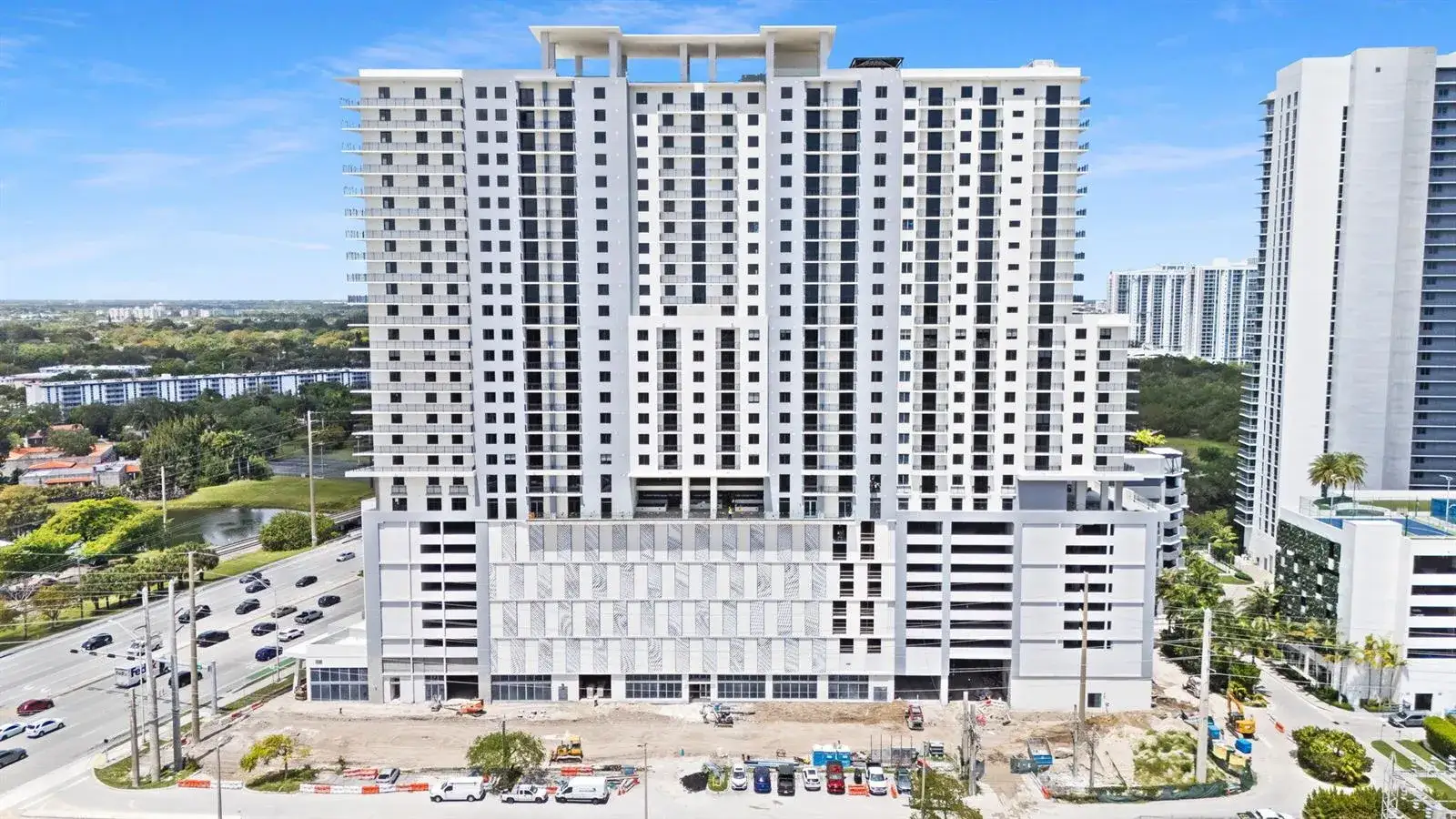 16375 Biscayne Boulevard, North Miami Beach FL 33160