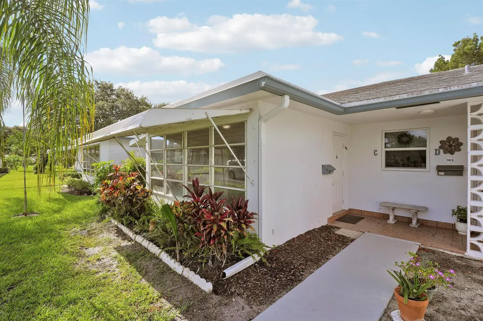 1142 W Circle Ter Terrace W # C, Delray Beach FL 33445 photo 2